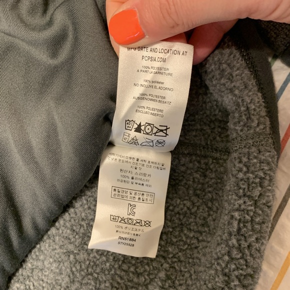 Patagonia Gray Lightweight Shirt Jacket Athletic-Inspired Design - Picture 5 of 5